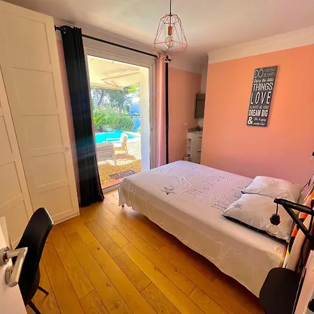 De Charme Avec Piscine A Proximite Des Plages